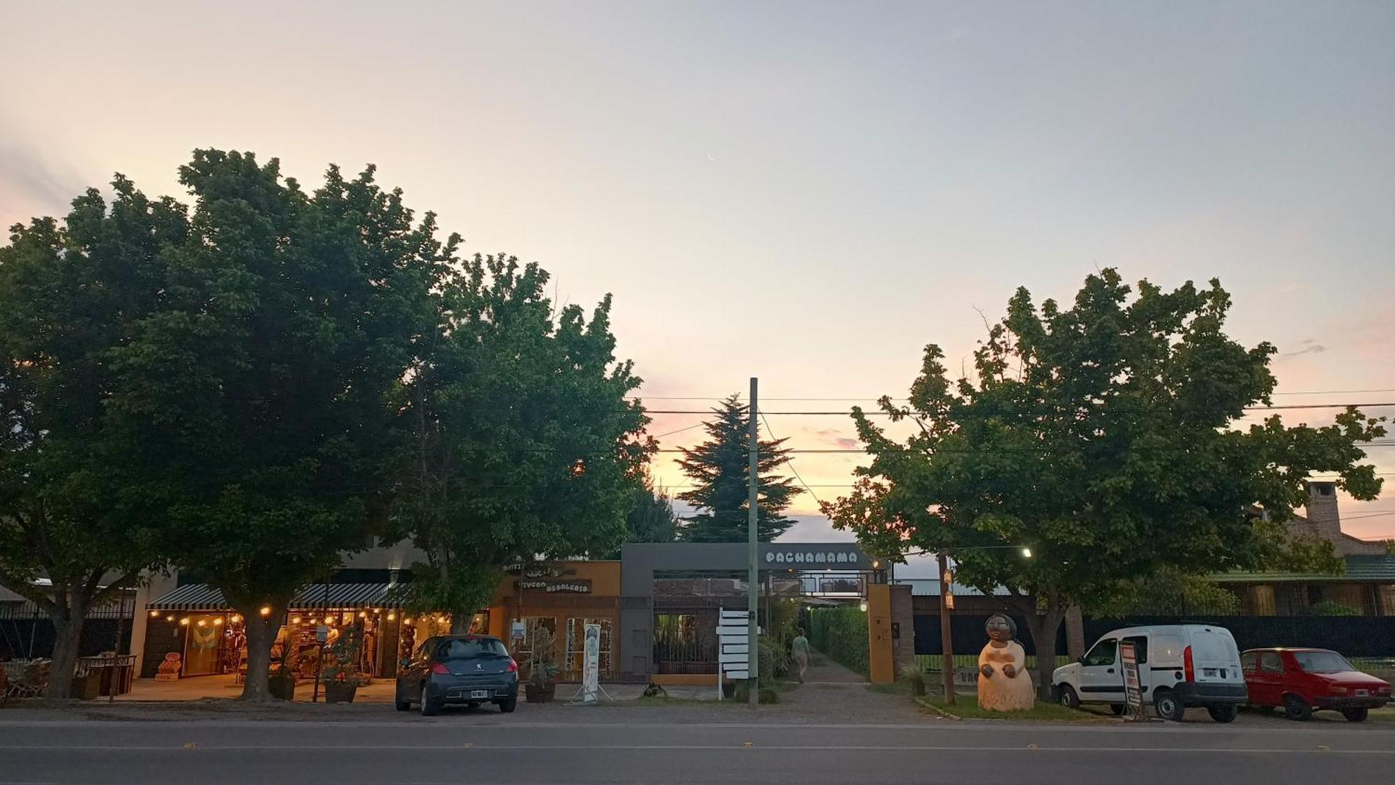 Departamentos Pachamama Apartment ตูนูยัน ภายนอก รูปภาพ